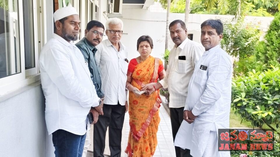 ష్టకాలంలో జర్నలిస్టుకు అండగా ఐజేయు మెట్‌పల్లి ప్రెస్ క్లబ్