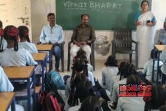 స్కూల్ పిల్లలకు నశా ముక్త్ పై అవగాహన కల్పించిన వైద్య సిబ్బంది.